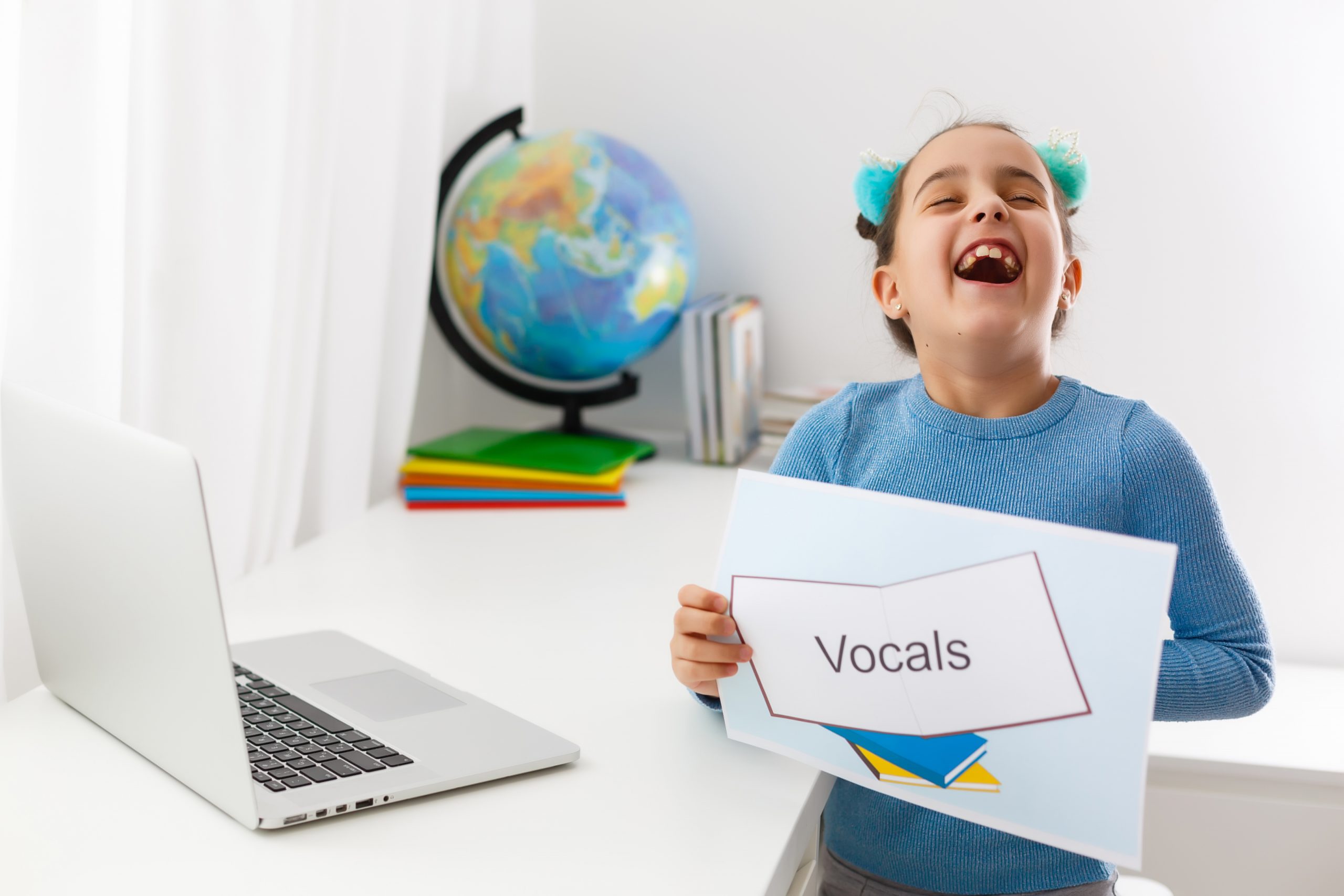 Improving Pronunciation Through Online Jolly Phonics Classes